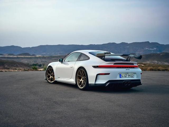 新款保時捷 911 GT3 & 911 GT3 旅行版雙星閃耀-有駕