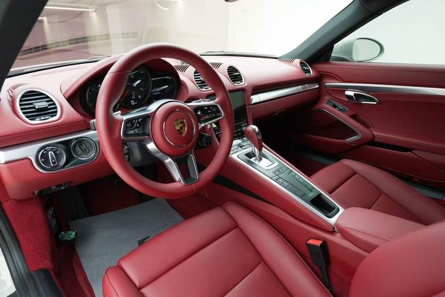 上新車源丨保時捷718-唯美的夢想之車-有駕