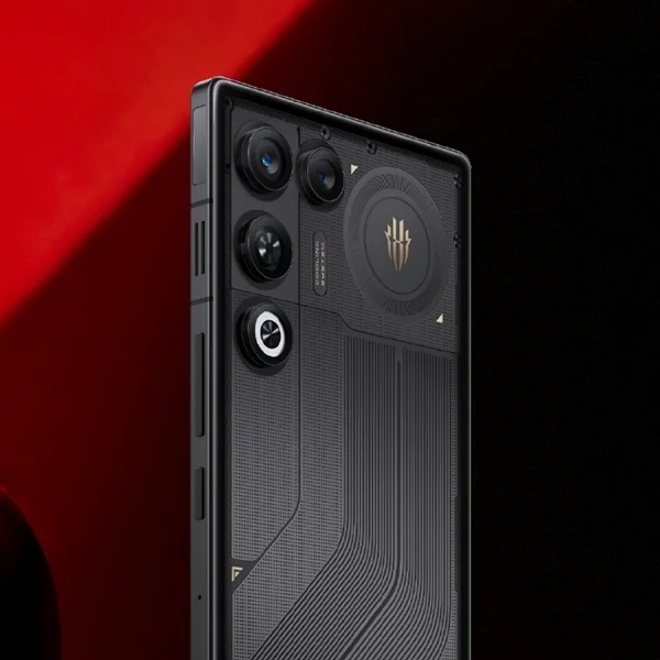 Air史上最大電池！紅魔11 Air官宣搭載7000mAh牛魔王電池